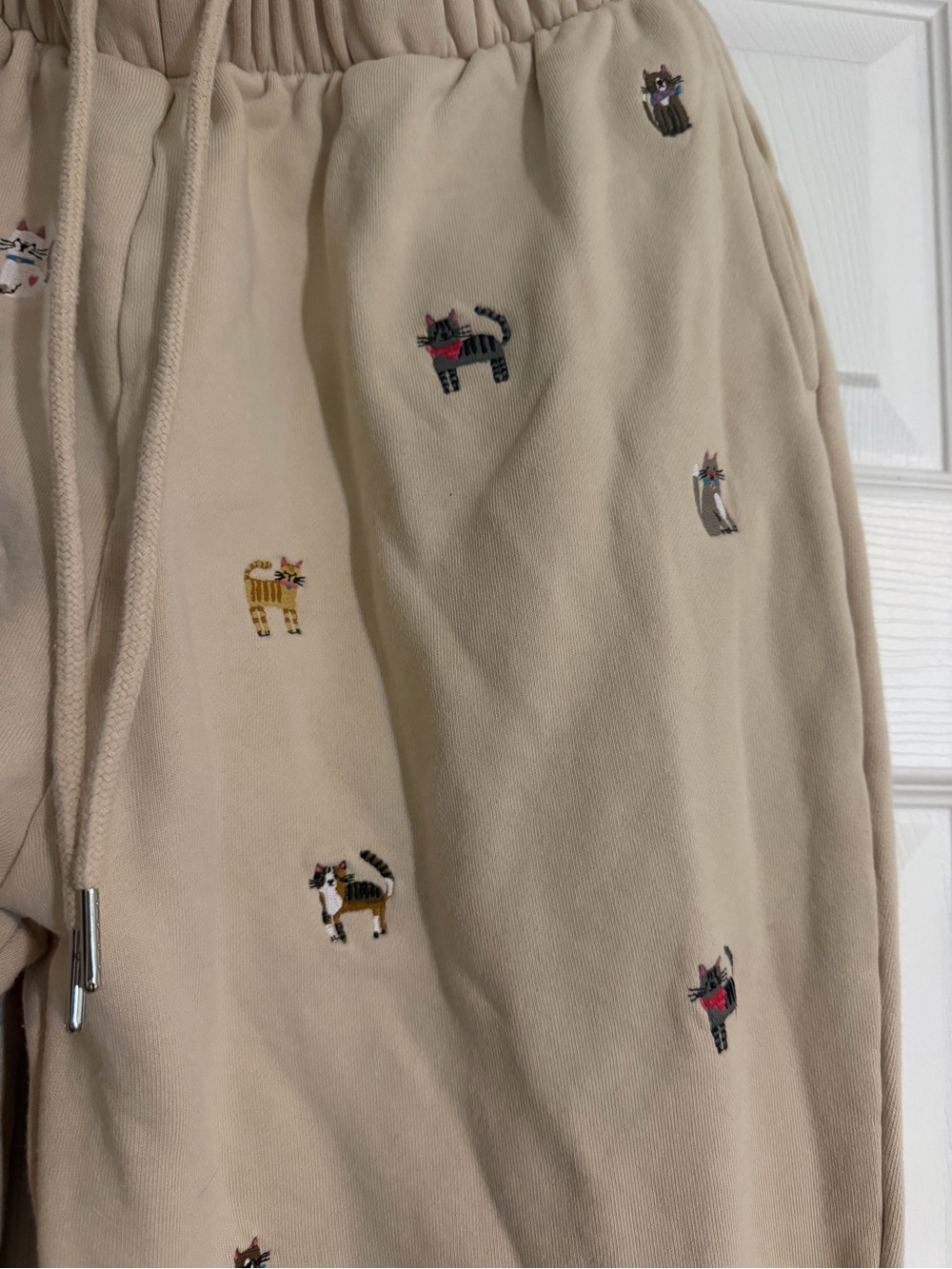 Natural Life Embroidered Cats Jogger Sweatpants - Picture 2 of 4
